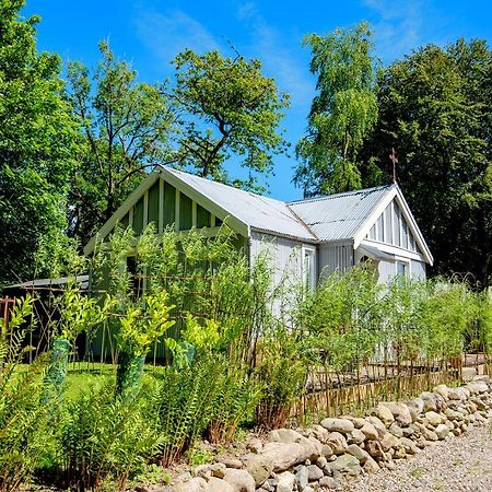 Tin Cabin In Peaceful Angus Glen Glenogil Ngoại thất bức ảnh