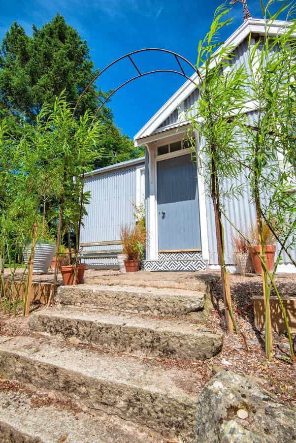 Tin Cabin In Peaceful Angus Glen Glenogil Ngoại thất bức ảnh